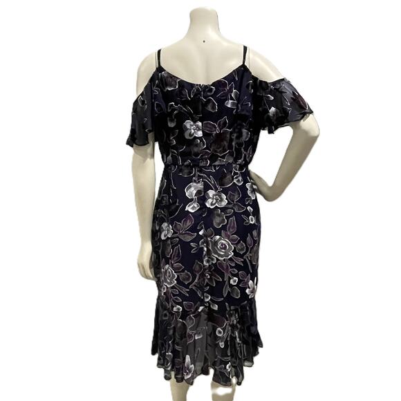 Chelsea28 Burnout Velvet Romantic Floral Dress – Size Large - Picture 3 of 16